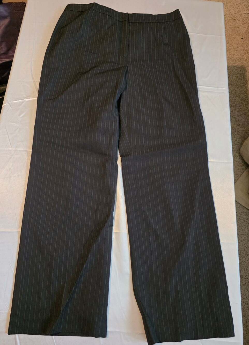 Kasper Separates Black Pinstripe Dress Pants Size 12